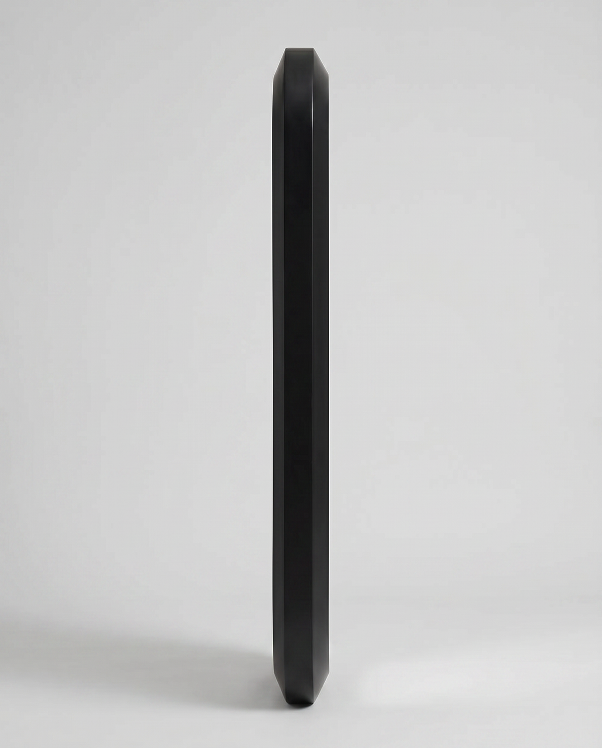 Mirror M104 in a contemporary interior