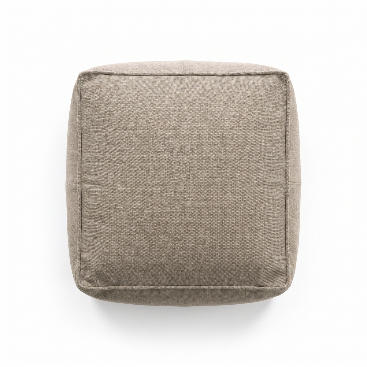 Pouf P103 three-quarter view on white background